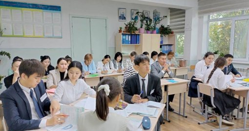 Қазақстан мектептерінде диктант пен шығарма жазу қайта енгізіледі