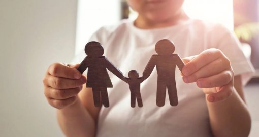 Қазақстанда жетім балалар жылдар бойы баспана ала алмай жүр – сенатор