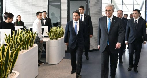 Президент халықаралық Alem.ai орталығына барды