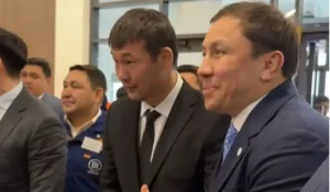 "Кәмпитті қалтасына салып алды": Шавкат Рахмонов жұрттың ыстық ықыласына бөленді