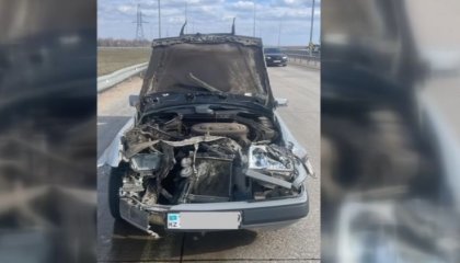 "Ақылы болғасын қауіпсіздік те болуы керек": Қарағанды тұрғыны “ҚазАвтоЖол” компаниясын сотқа берді