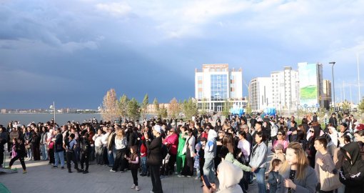 Көкше аспанындағы бірлік үні: жағалаудағы айтулы OPEN AIR